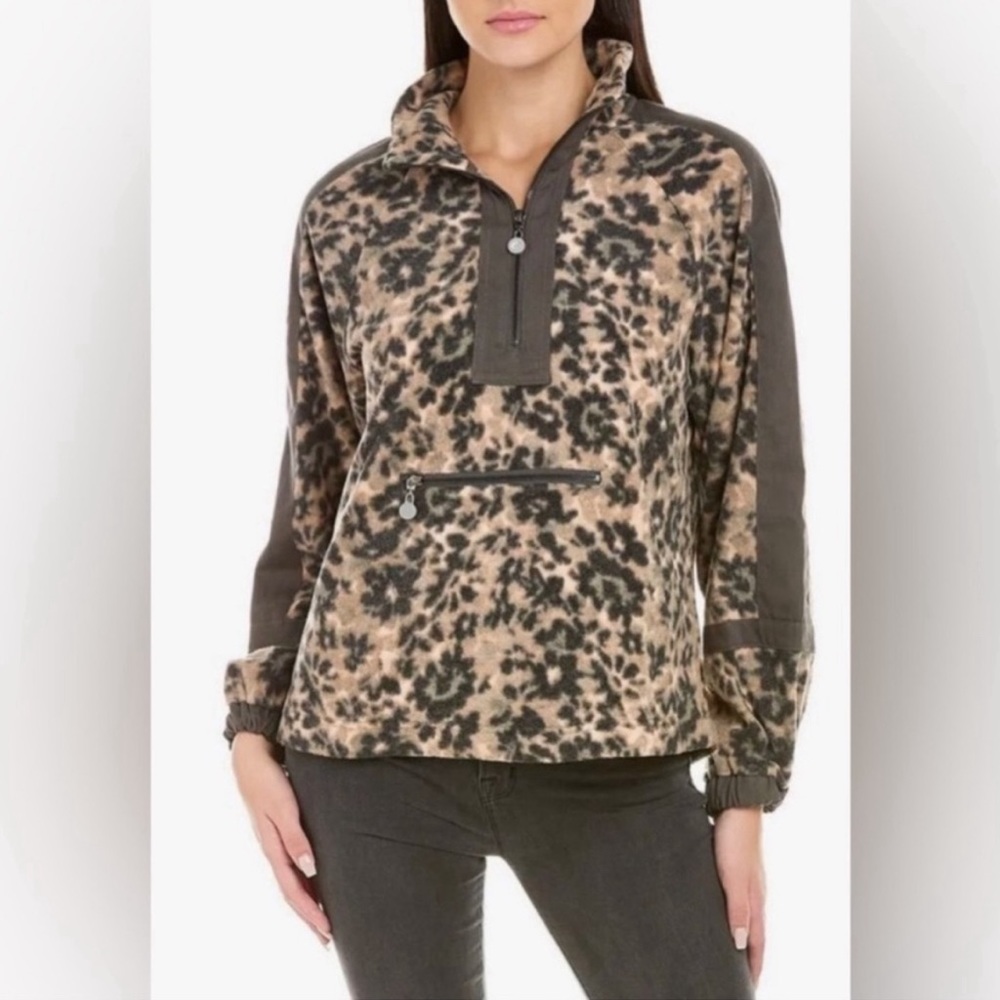 NWT Calme by Johnny Was Half Zip Fleece Jacket • Leopard Print • Small